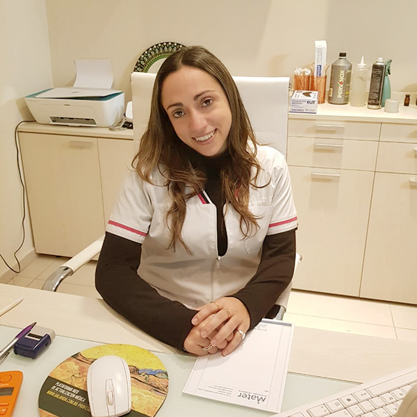 Dra. Ana Medina | Mater - Ginecología y Obstetricia