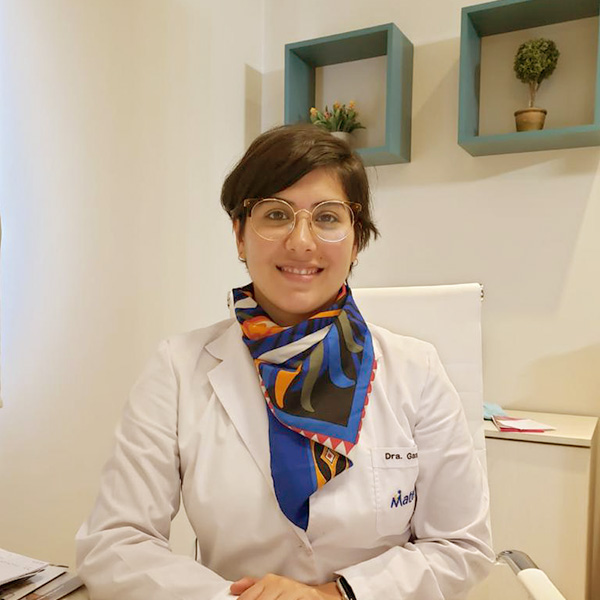 Dra. Karina Gaspar Raful | Mater - Ginecología y Obstetricia